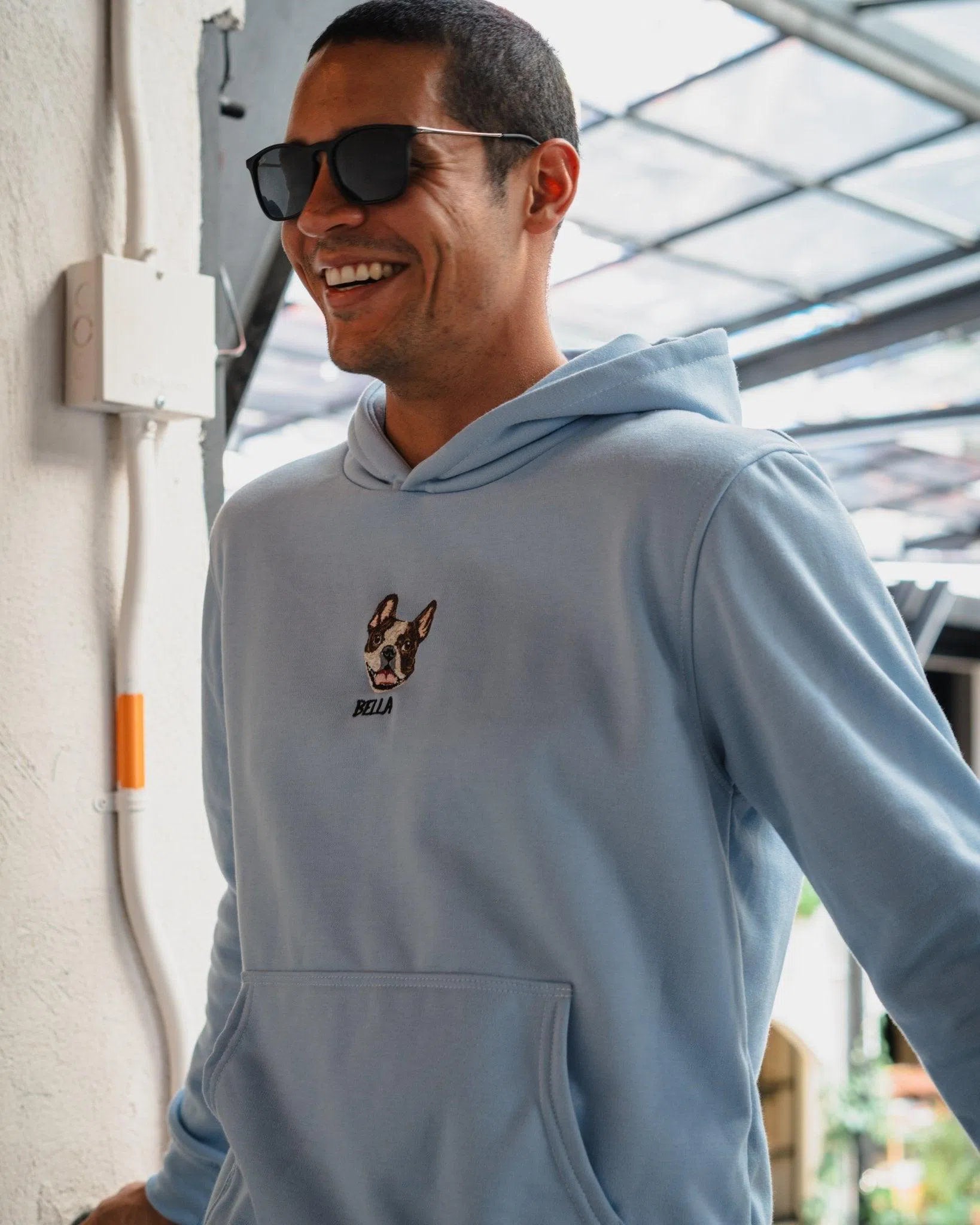 Hoodie personalizado con mascotas en realismo